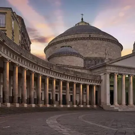 Toledohomenapoli Exterior photo